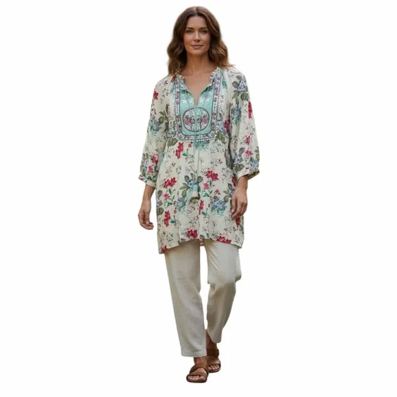 bella tu Floral and Beaded Boho Tunic Mini Dress with V-Neckline Tassel Medium - Picture 1 of 6